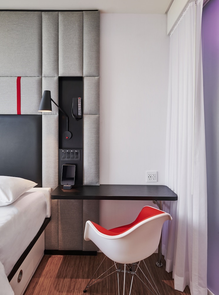 citizenM Miami Worldcenter - photo 10