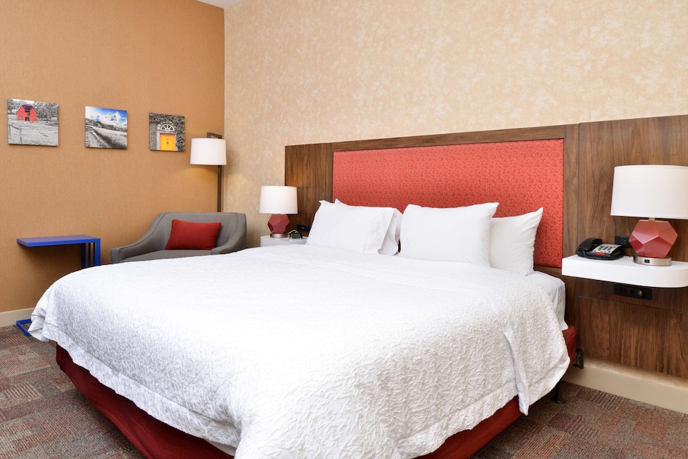 Hampton Inn Wytheville - photo 21