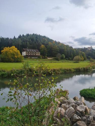 Waldpension Rabeneck - last minute hotel in Waischenfeld