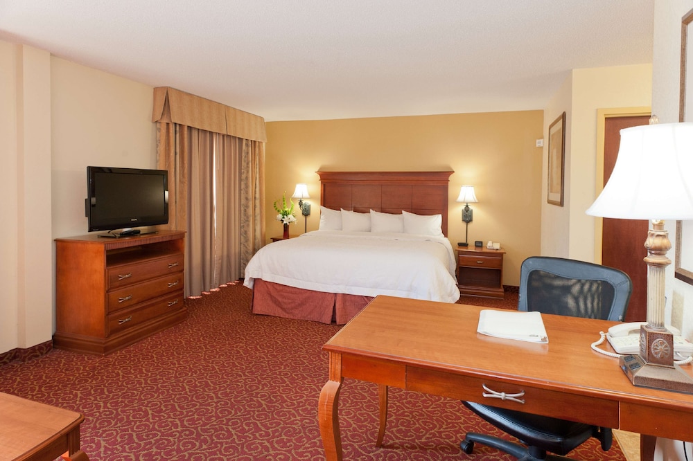 Hampton Inn & Suites McComb - photo 18