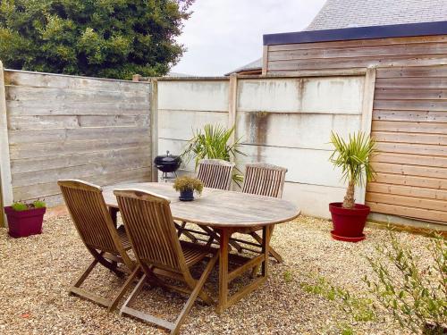 Head to Criel Plage Private Parking & Terrace in Criel-Sur-Mer, France