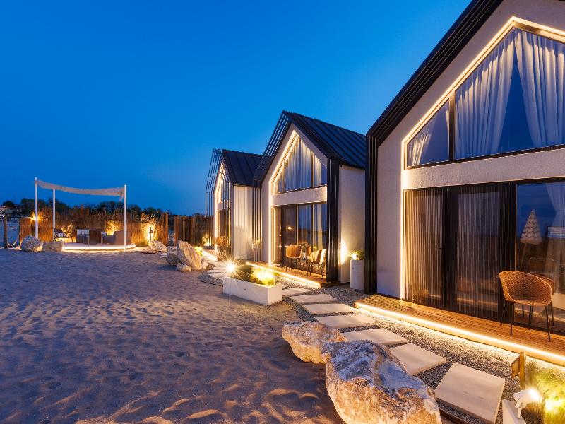 Oasis Village — hotel in Eforie Nord