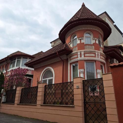 Villa Anma — 4-Star Luxury Hotel in Bucharest, Romania