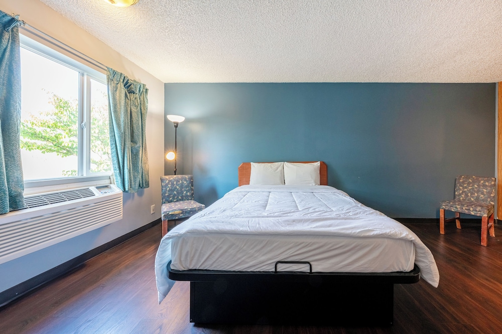 Best Value Inn by OYO Portland OR South East - photo 6