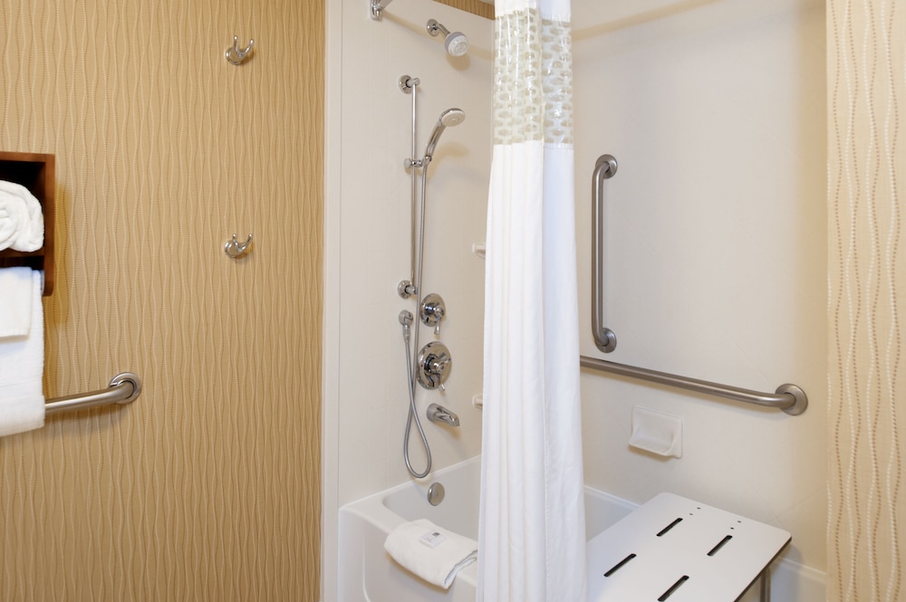 Hampton Inn & Suites Cleveland Southeast Streetsboro - photo 15