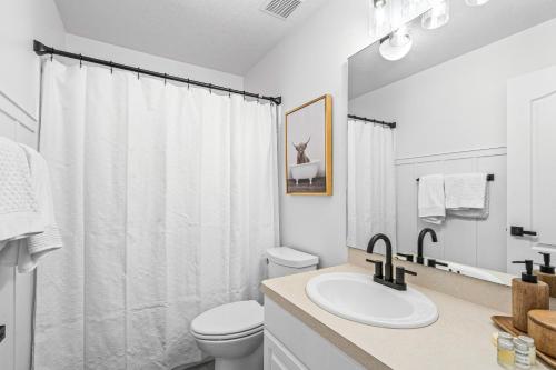 Quiet Comfortable Cliffside Estate near USU — 4-Star Luxury Hotel in Logan, United States