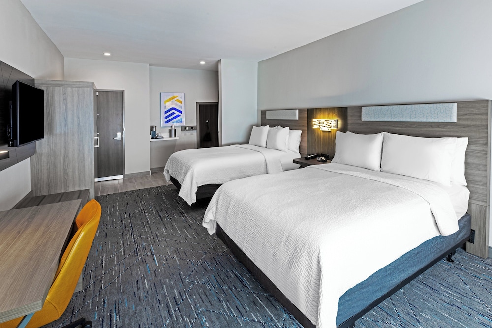 Holiday Inn Express & Suites Senatobia I 55 by IHG - photo 8