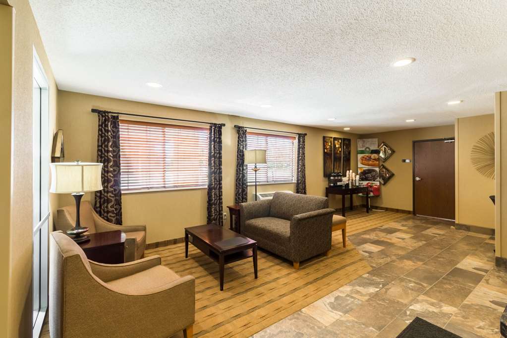 Quality Inn Marshall near University - photo 5
