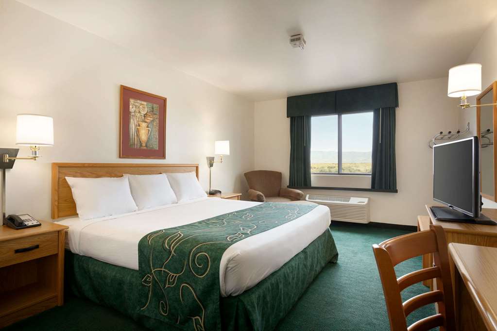 Travelodge by Wyndham Milford - photo 9