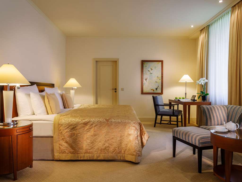 Nassauer Hof Wiesbaden - Junior Suite