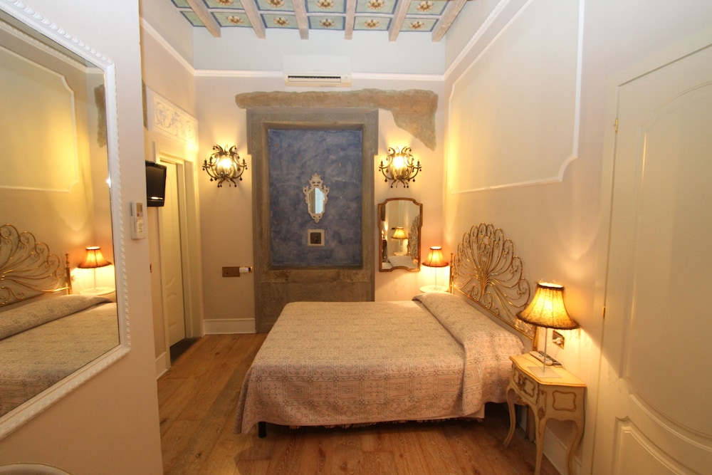 Mr My Resort - last minute hotel in Florence