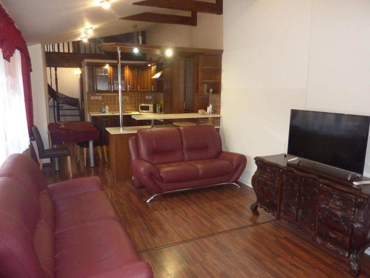 Luxury Large Apartment 21 — 4-Star Luxury Hotel in Kosice, Slovakia