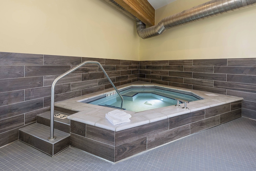 Fairfield Inn & Suites by Marriott Minneapolis North Blaine - photo 20