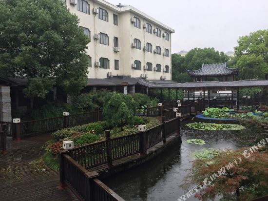 Aoshan Resort - carbon neutral hotel in Kunshan