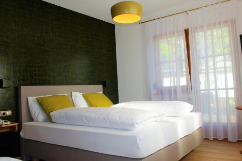 Gartenresidence Stephanie by Hotel Rotwand — Laives — photo 3