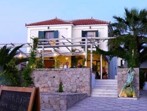 Cavo Christo in Petra, Greece