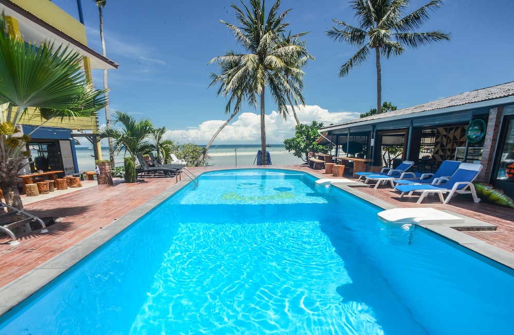 Carabao Diving Koh Tao in Koh Tao, Thailand