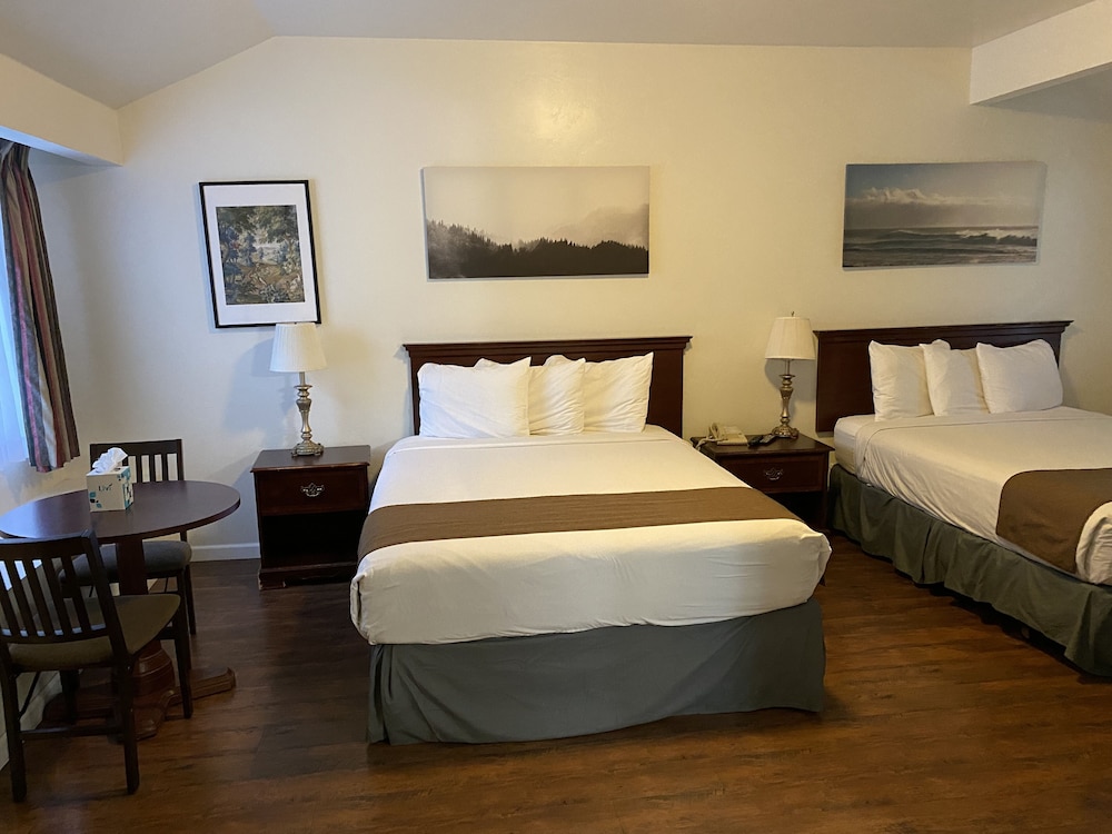 Bide A Wee Inn - photo 23