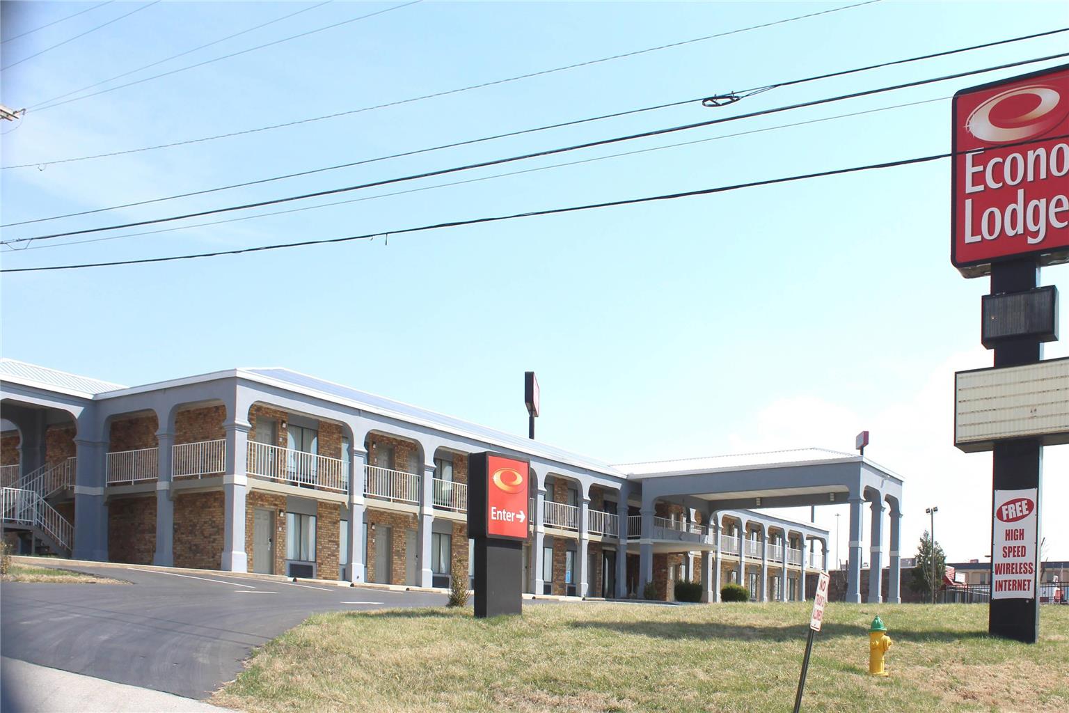 Econo Lodge Franklin South - photo 9