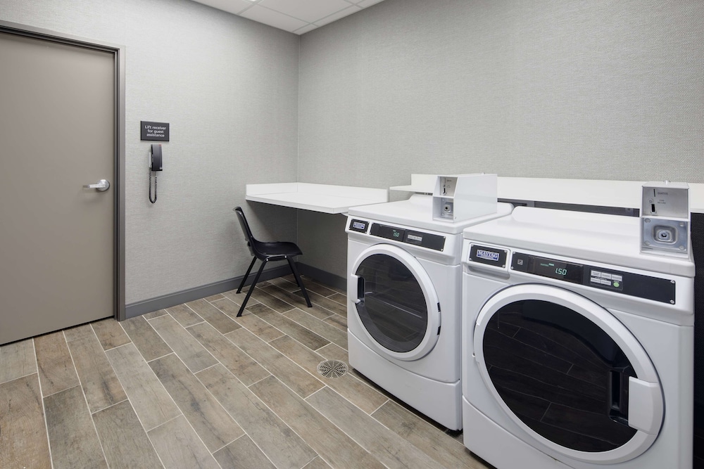 Hampton Inn & Suites D'Iberville Biloxi - photo 26