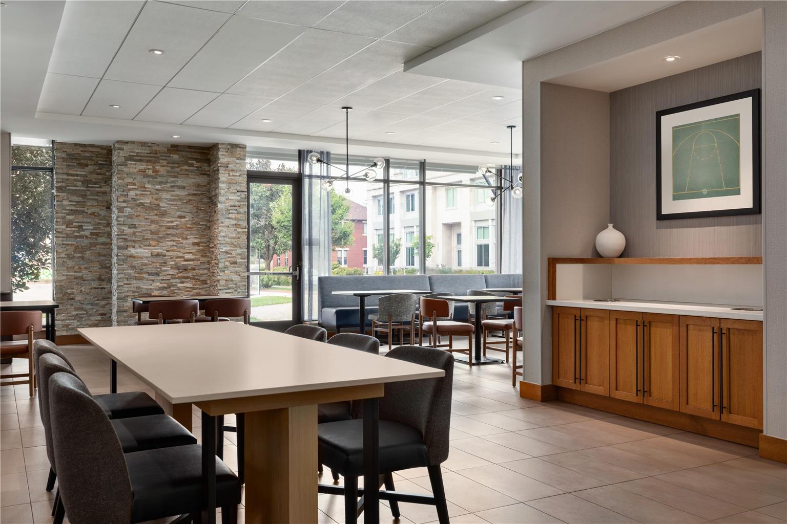 Hyatt Place Bloomington - photo 24
