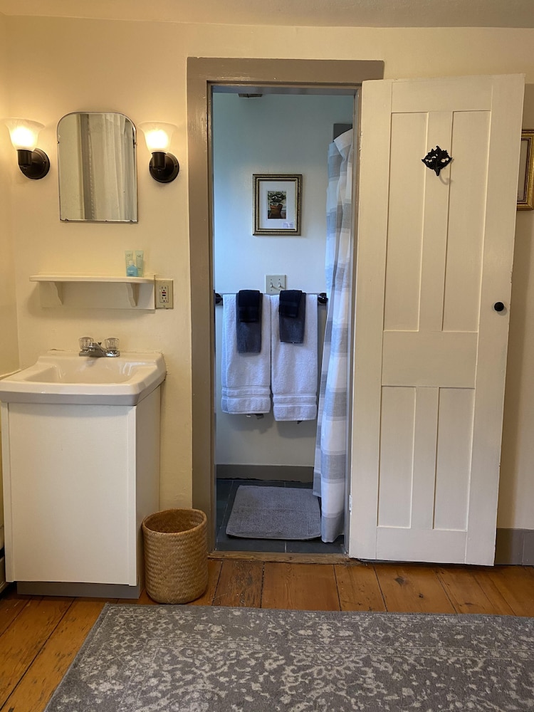 Lareau Farm Inn - photo 22