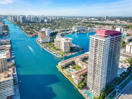 Amazing Studio Spectacular Amenities Near Beach - photo 34