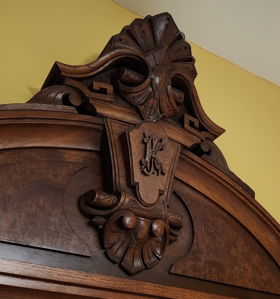 Oaklawn Inn Llc - photo 11