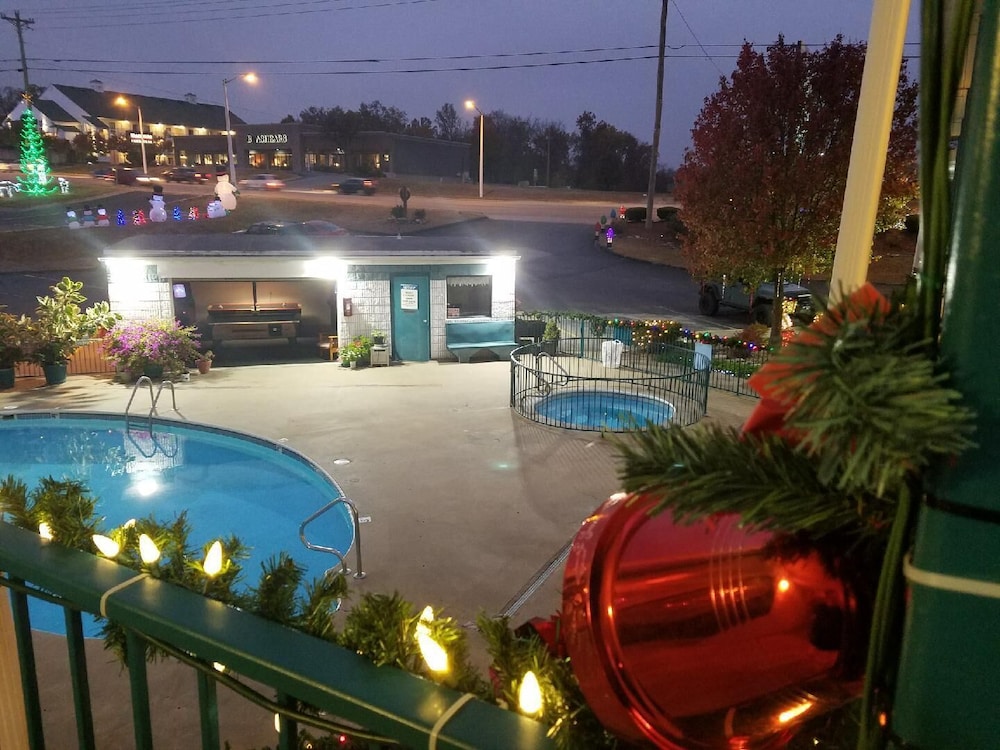 Ozark Valley Inn - photo 53