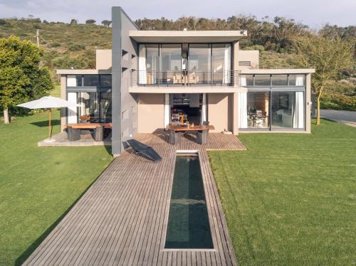 Stellar Guest Villa on Stunning Wine Farm