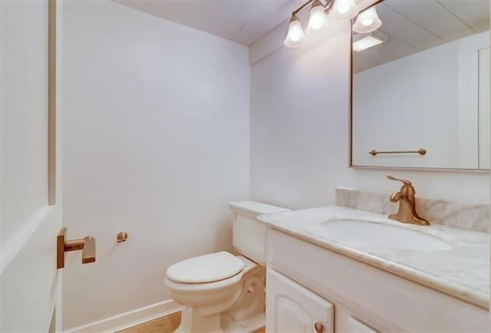 506 Plantation Club Villas at The Sea Pines Resort - photo 8