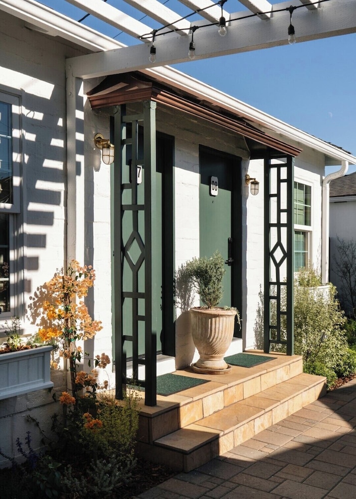 Le Petit Pali Brentwood West Los Angeles - photo 64