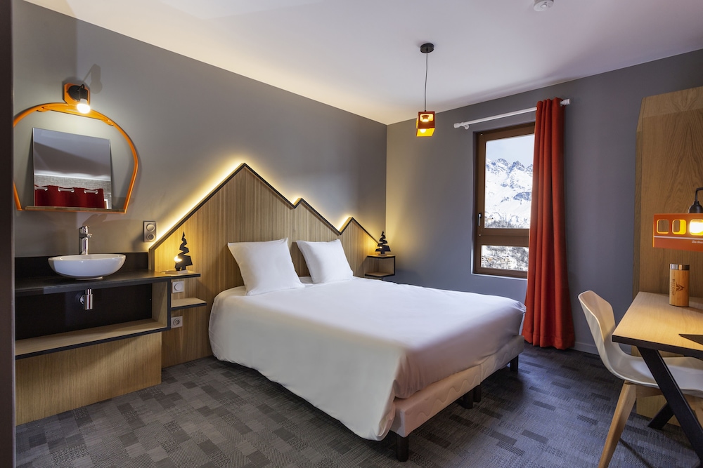 Hotel Base Camp Lodge Bourg Saint Maurice — hotel in Bourg-Saint-Maurice