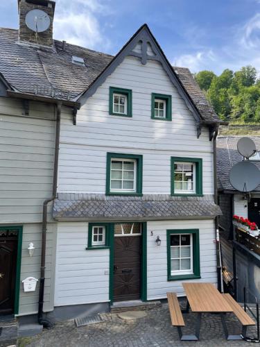 Ferienhaus Schröder OM 3 Altstadt in Monschau, Germany
