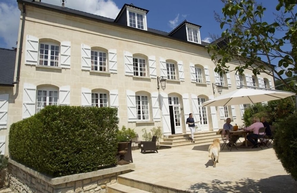 Moulin Royale — 5-Star Luxury Hotel in Agnetz, France