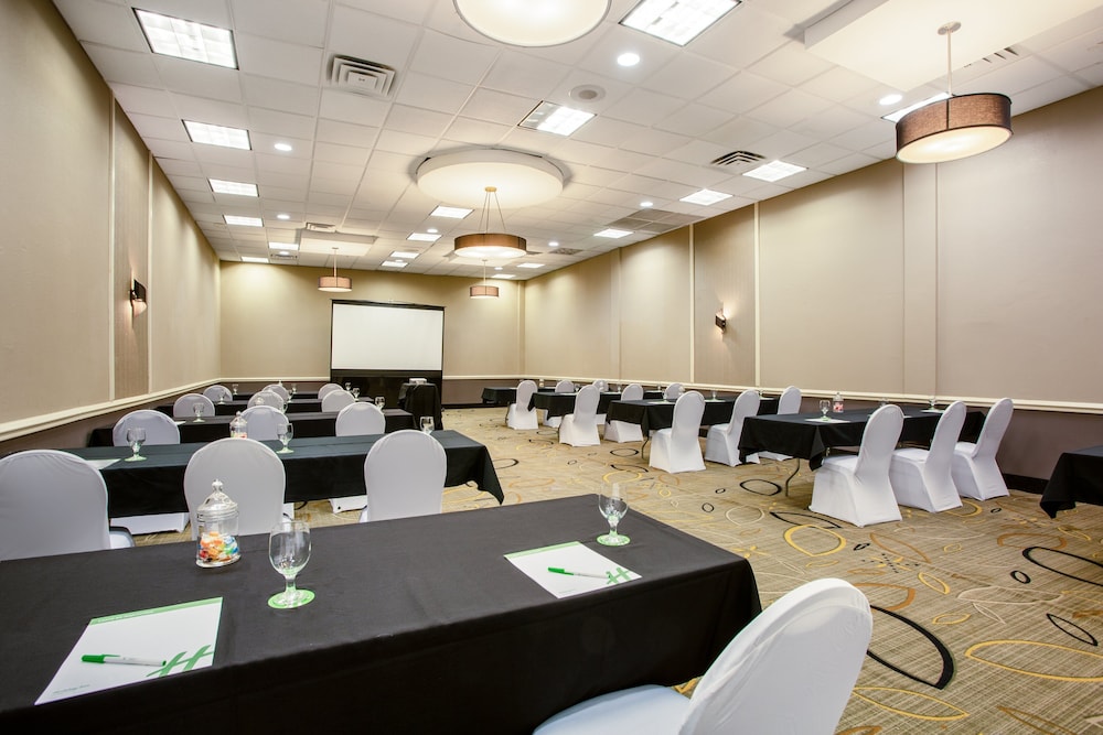 Holiday Inn Morgantown Reading Area by IHG - photo 34