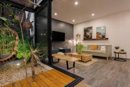 Chic Townhouse With Private Pool And Rooftop View — 4-Star Luxury Hotel in Tulum, Mexico