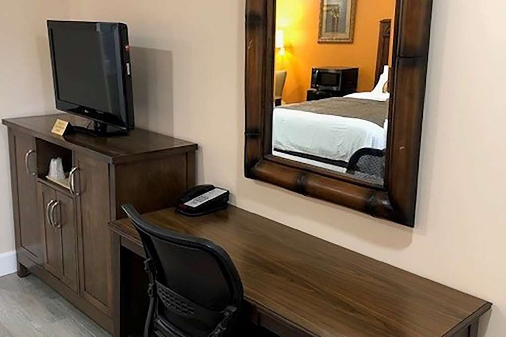 Howard Johnson by Wyndham Ridgecrest CA - photo 10