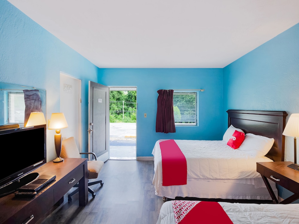 BlueJay Motel Salem Roanoke I 81 - photo 22