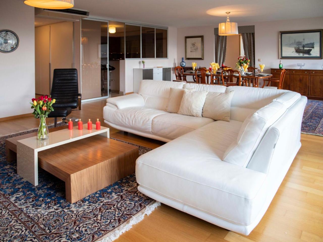 Apartment L'Esplanade A1 4 by Interhome — 4-Star Luxury Hotel in Montreux, Switzerland