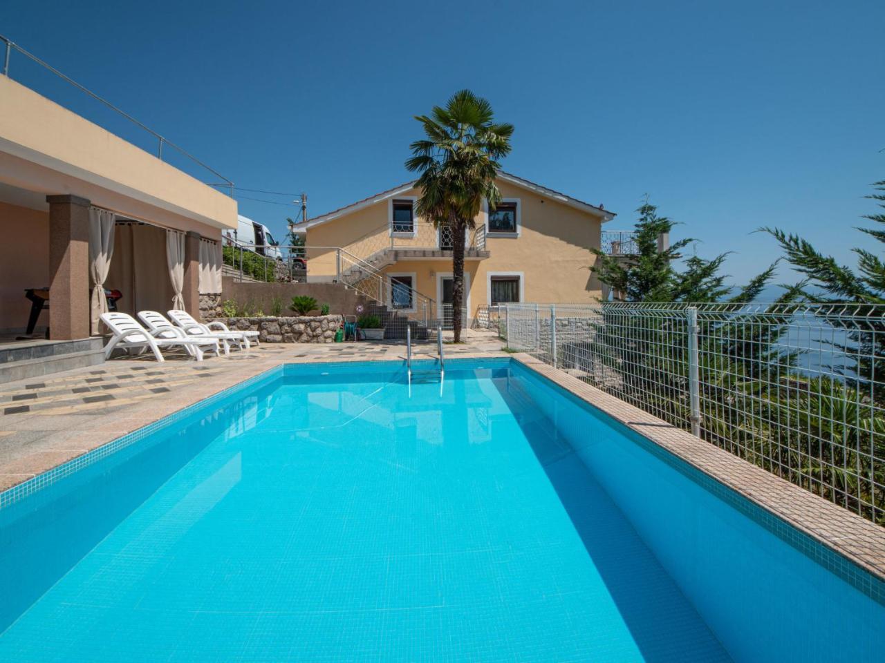 Holiday Home la Mer by Interhome — 4-Star Luxury Hotel in Lovran, Croatia