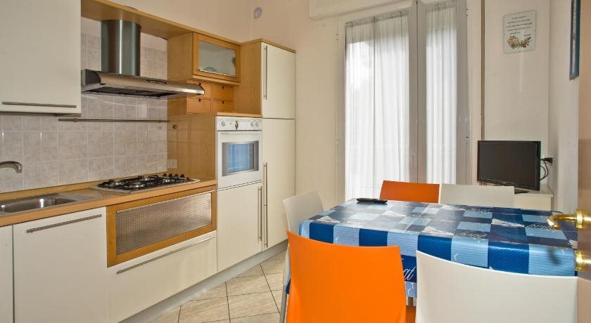 Villa Hanna — 4-Star Luxury Hotel in Lido Di Jesolo, Italy