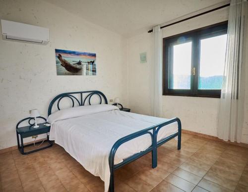Stunning sea View Villa w private Pool 5 Minutes From the Beach — 4-Star Luxury Hotel in Villasimius, Italy