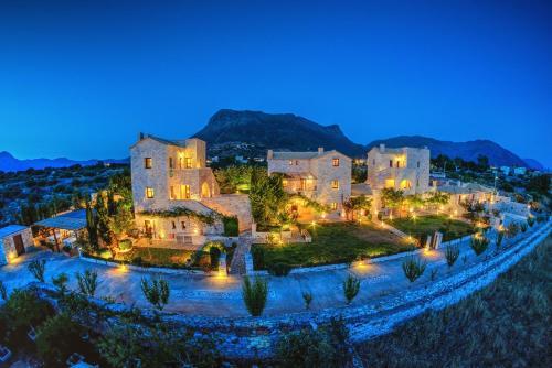 Achelatis Traditional Guest Houses — 4-Star Luxury Hotel in Sparti, Greece