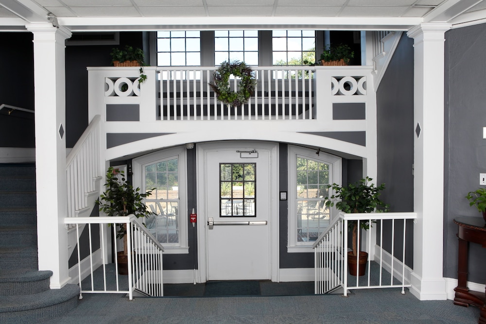 Rutgers University Inn and Conference Center - photo 16
