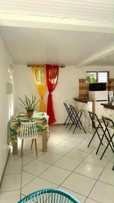 Calme et sérénité au Lamentin — 4-Star Luxury Hotel in Le Lamentin, Martinique