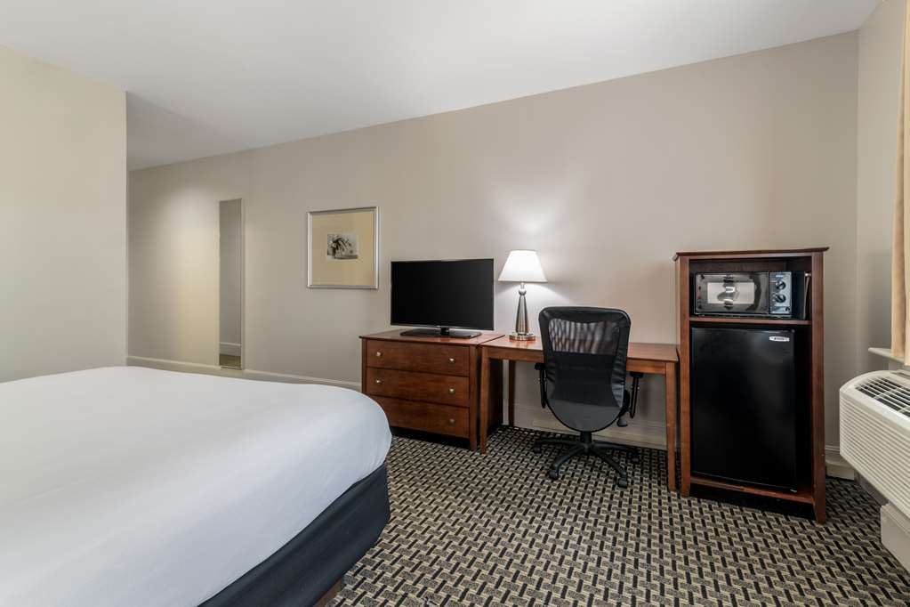 Best Western Plus Brunswick Bath - photo 34