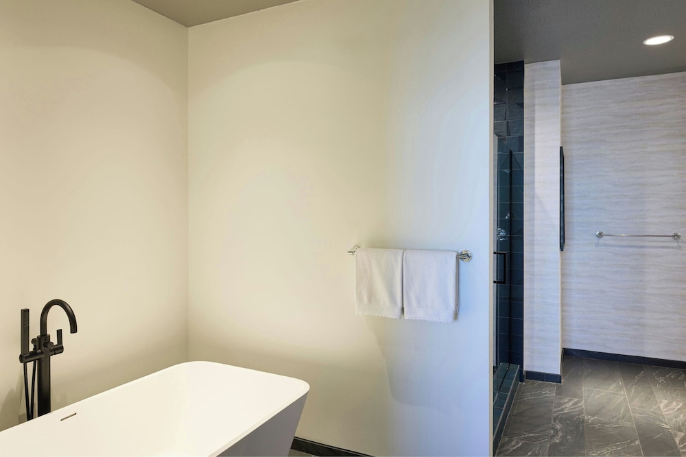 Renaissance Phoenix Glendale Hotel & Conference Center - photo 42