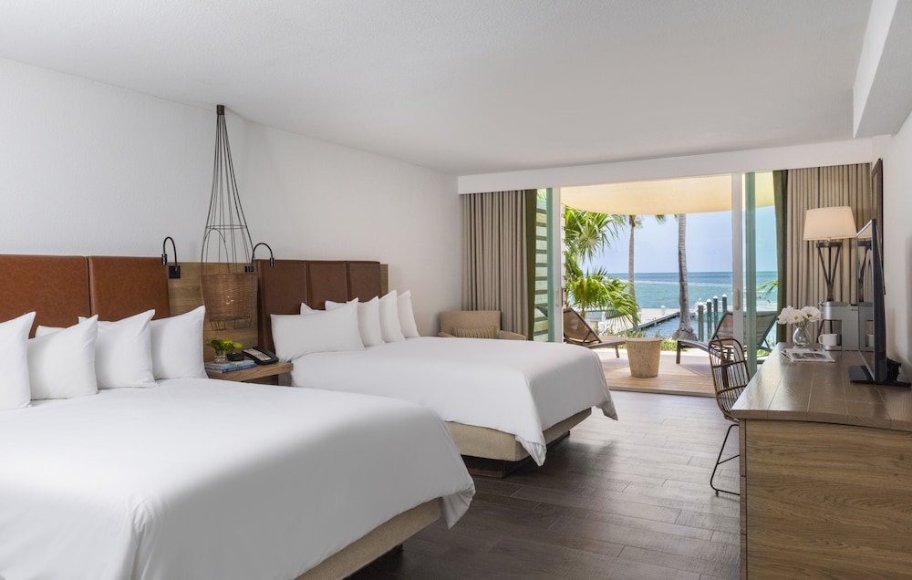 Amara Cay Resort - photo 22