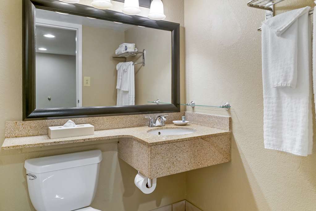 Best Western Greenfield Inn - photo 57